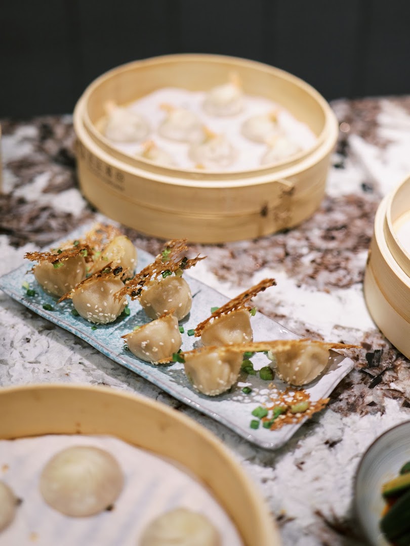 Supreme Dumplings: appetizing, high-quality food photography