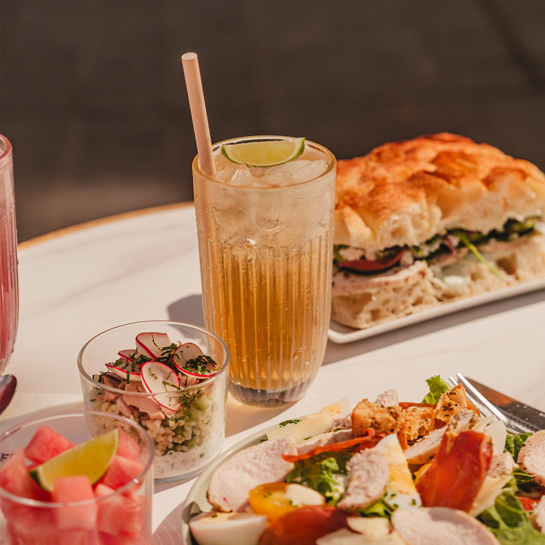 Le Café Feuillette: high quality, appetizing food photography