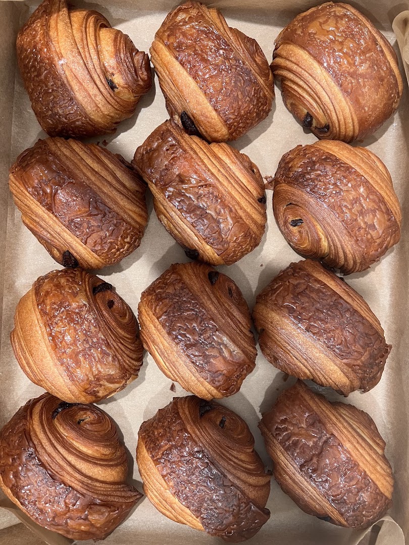 Lil' Koffeteria: high quality photo of pastries