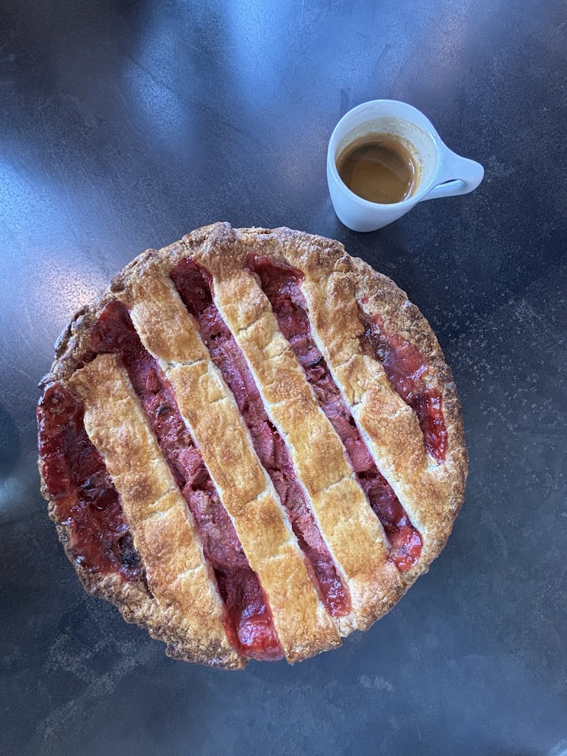Little Dreamer Coffee: appetizing food and coffee photo