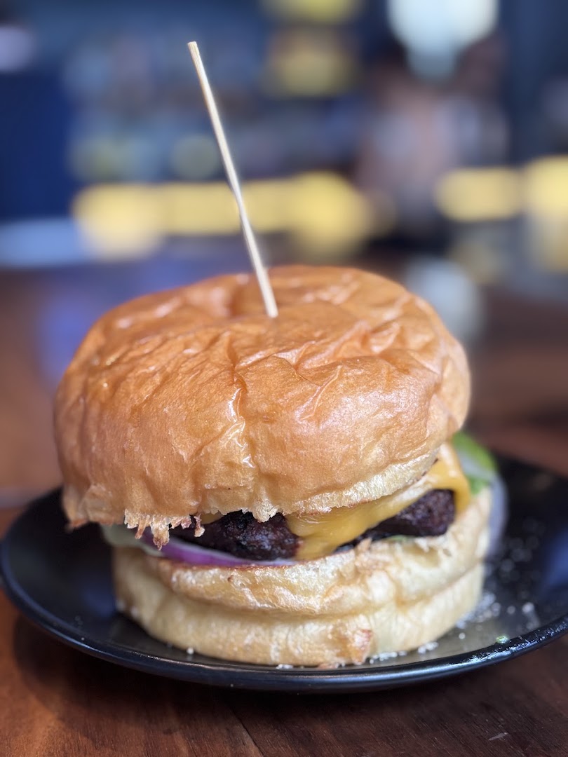 Long Weekend: appetizing, high-quality food photography