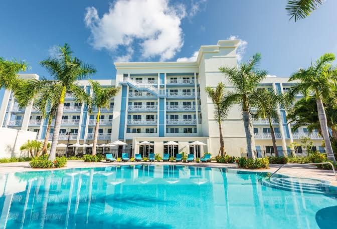 Blue Flamingo Resort: high quality professional hotel shot