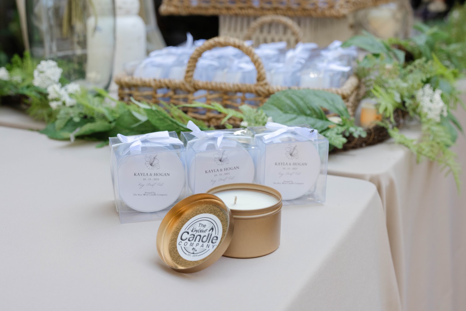 Key West Candle & Bath Co.: clear product display and branding