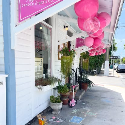 Key West Candle & Bath Co.: attractive storefront with clear branding