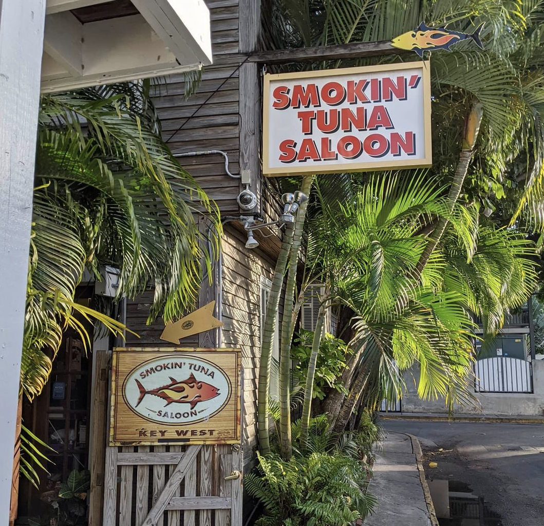 Smokin' Tuna Saloon: clear exterior shot of venue