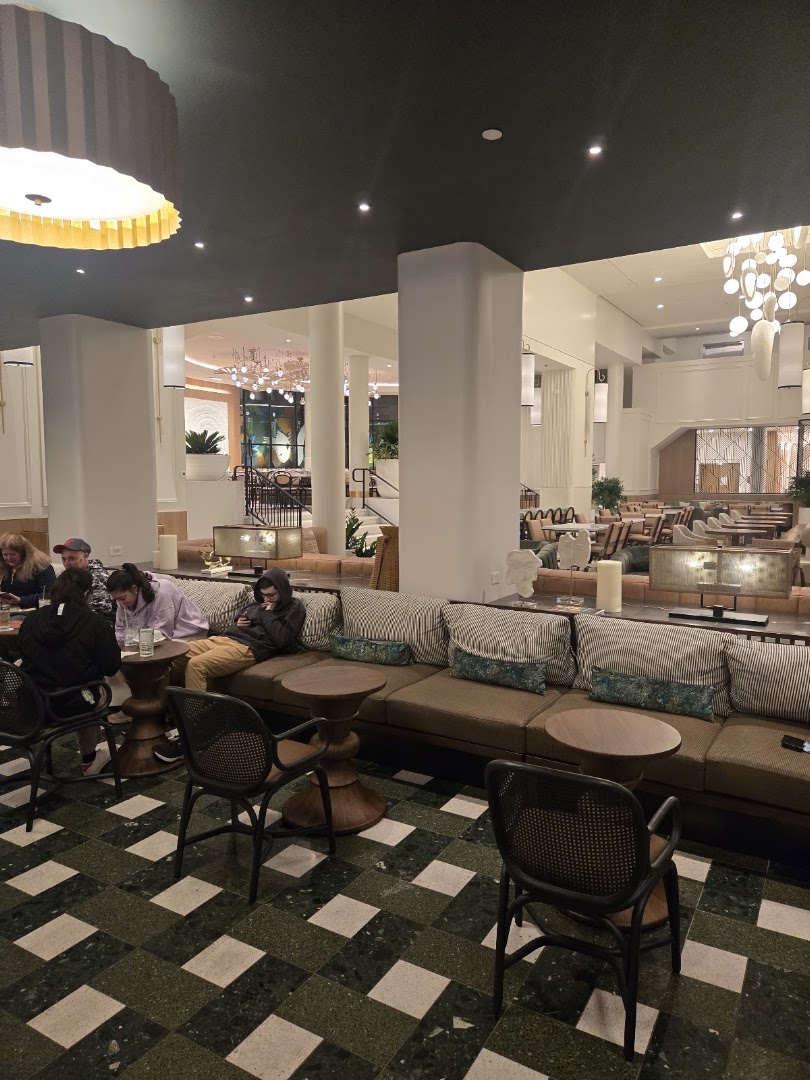 Tropicado Mojito Bar: venue atmosphere and interior