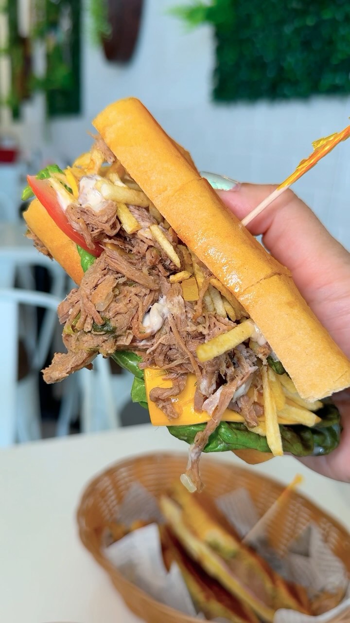 Cookio Cafe: appetizing, high-quality food photo