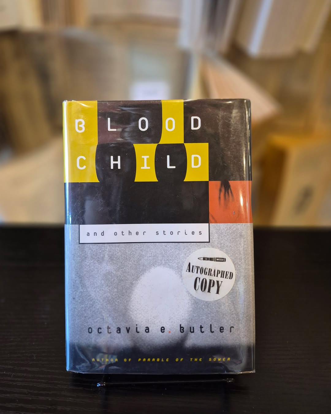 Mad Red Books: clear product photo of book