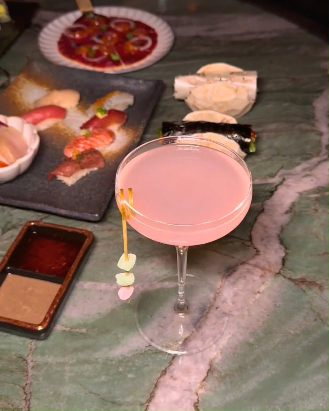 Nomikai: appetizing photo of drinks and food