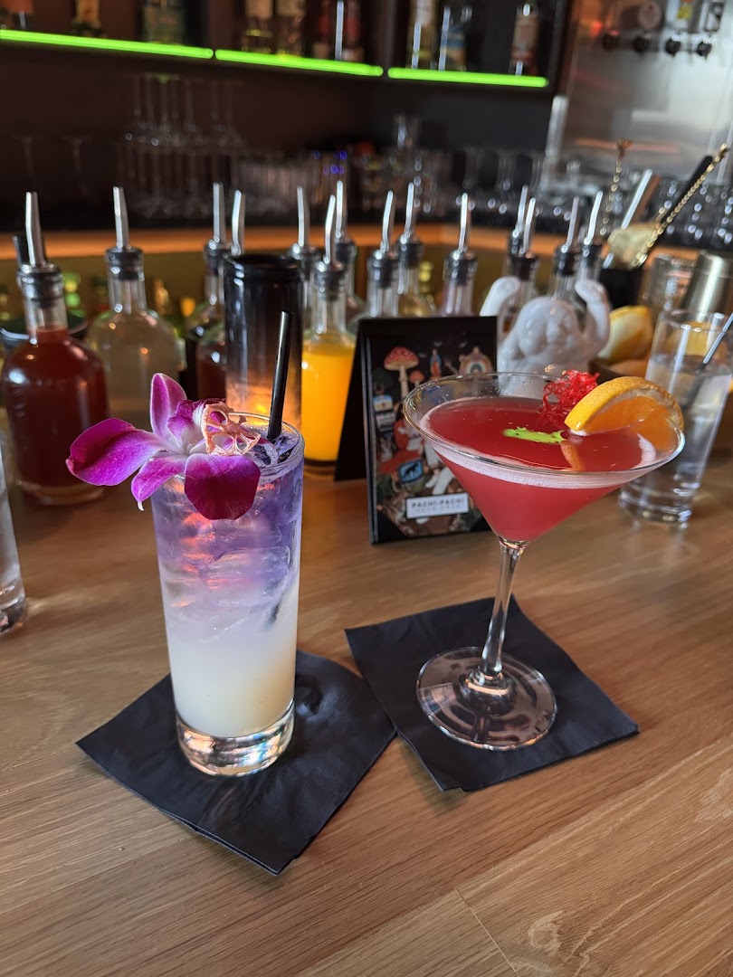 Pachi-Pachi: high quality, appealing cocktail photo