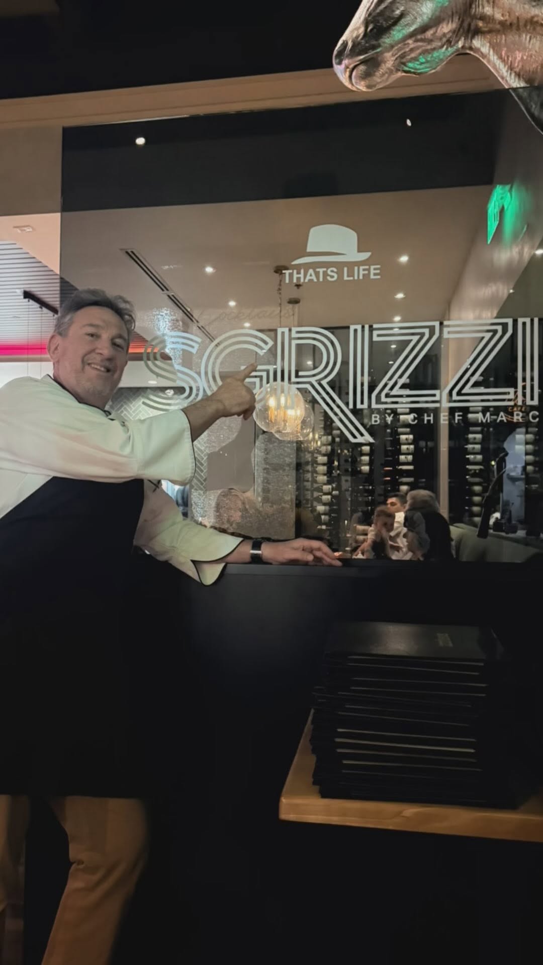 Sgrizzi by Chef Marc: chef presents restaurant interior clearly