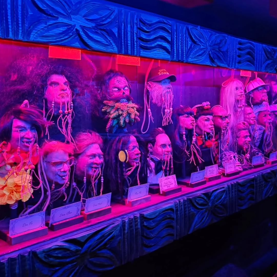 The Tiki Bar: unique tiki bar decor