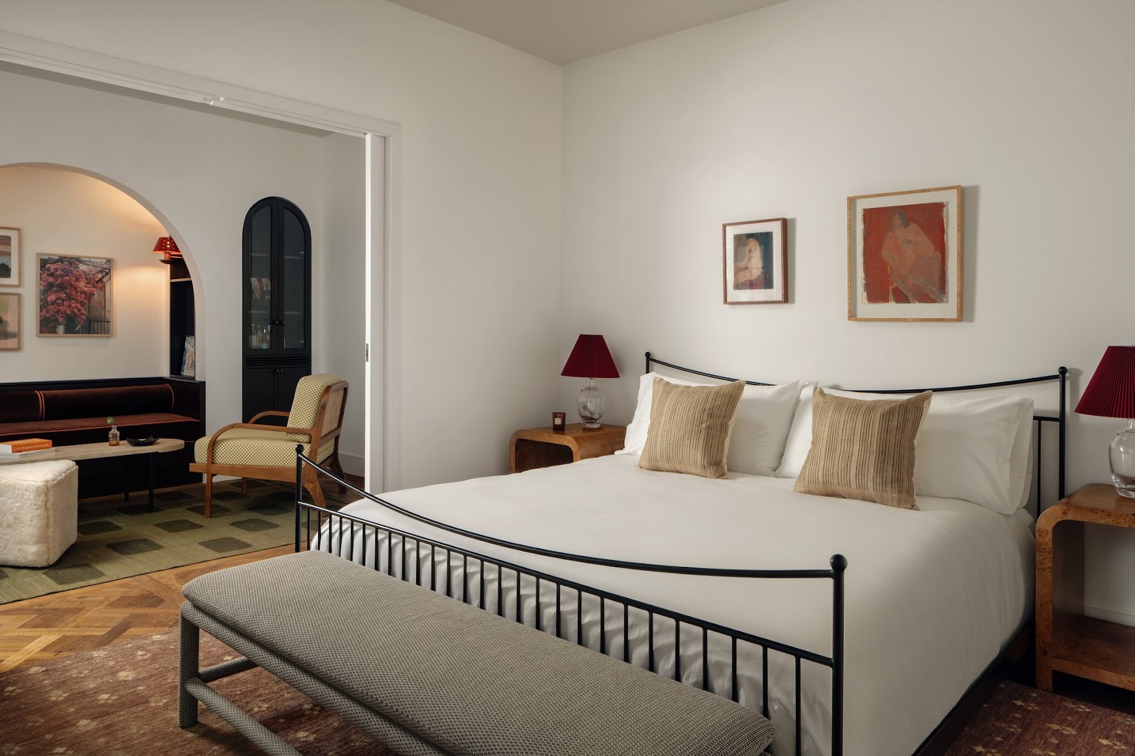Hotel Lucile: professional, high-quality hotel room photo