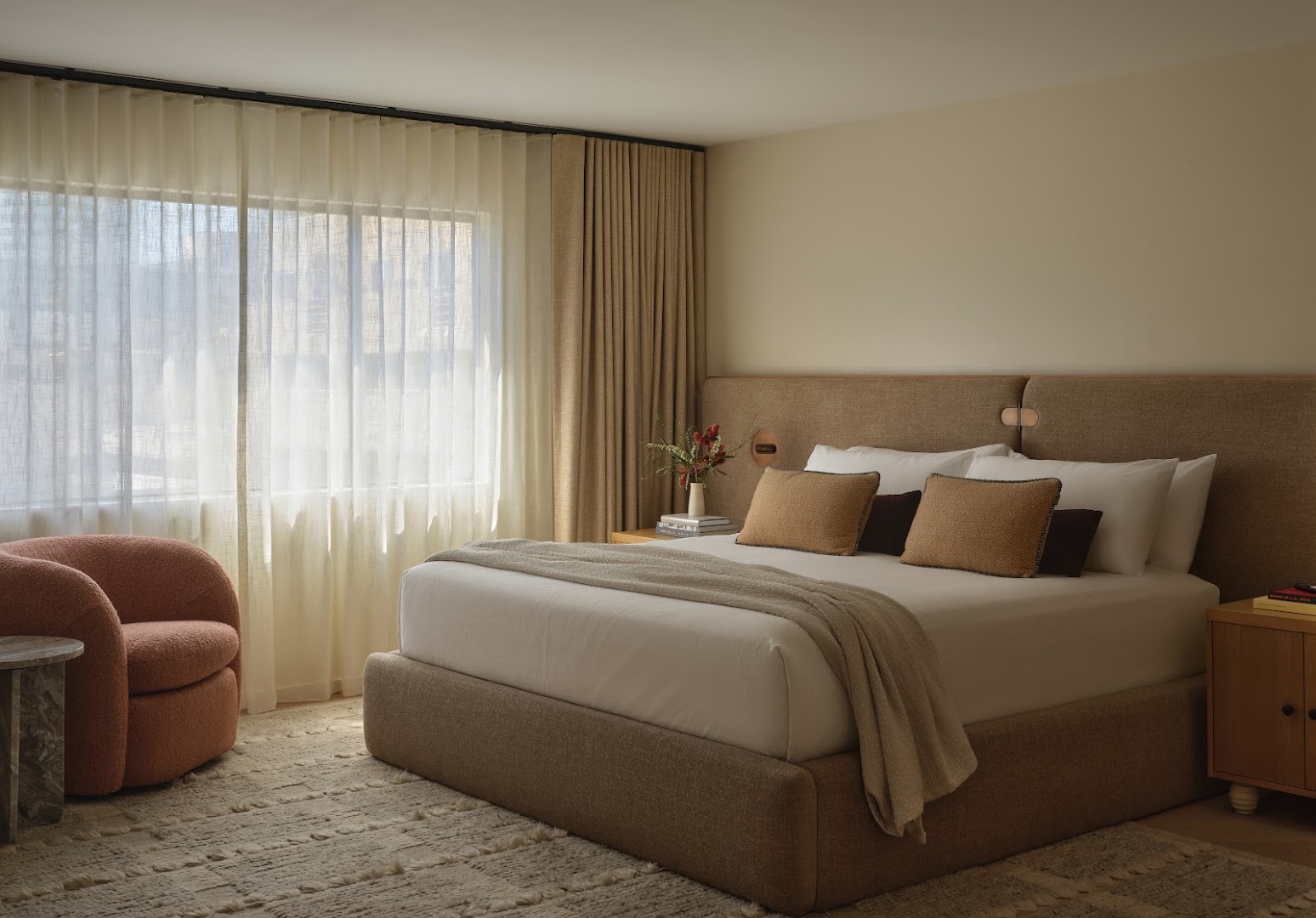 The Ivory: professional, high-quality hotel room photo