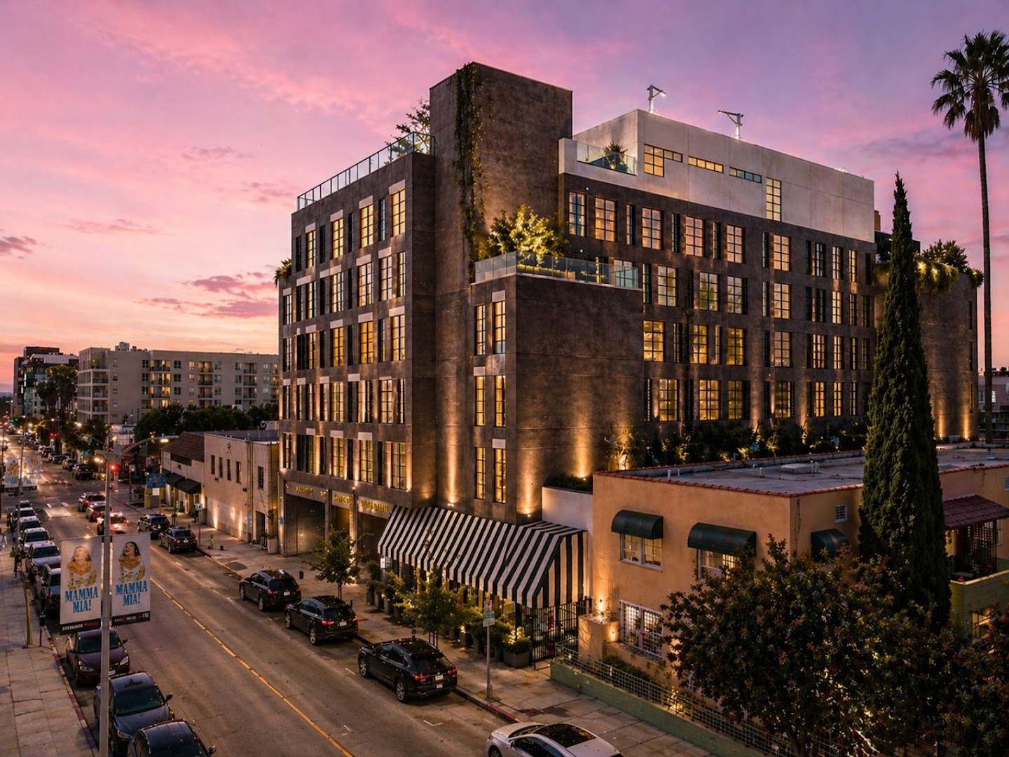 Whisky Hotel: professional exterior shot at sunset