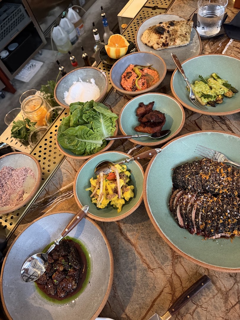 Fooq's: appetizing, high-quality food photography