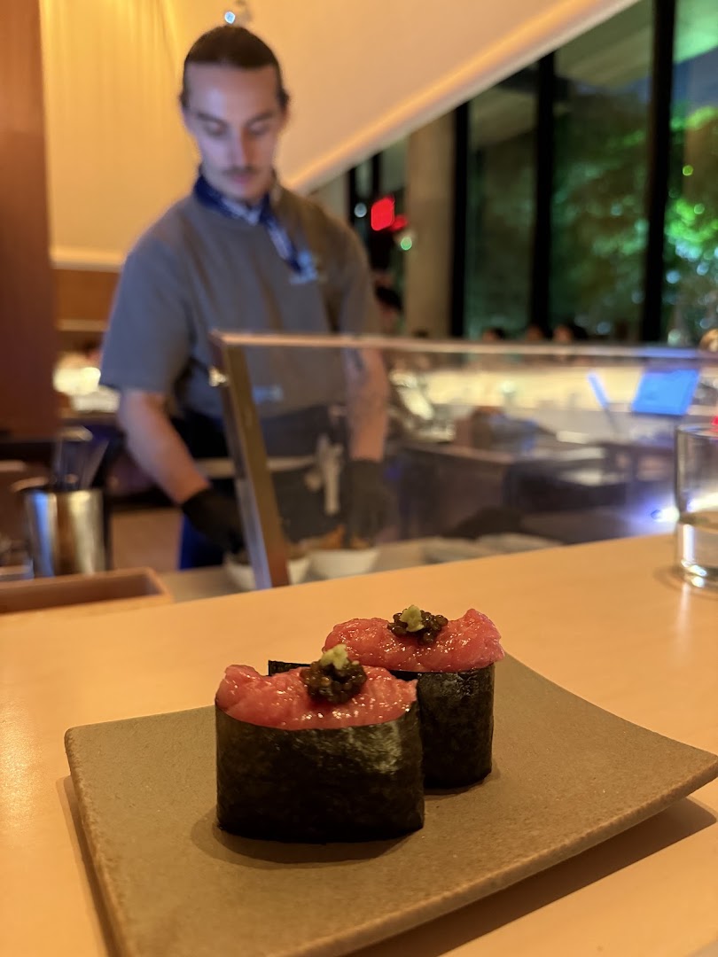 Pari Pari Handroll Bar: high quality food and atmosphere
