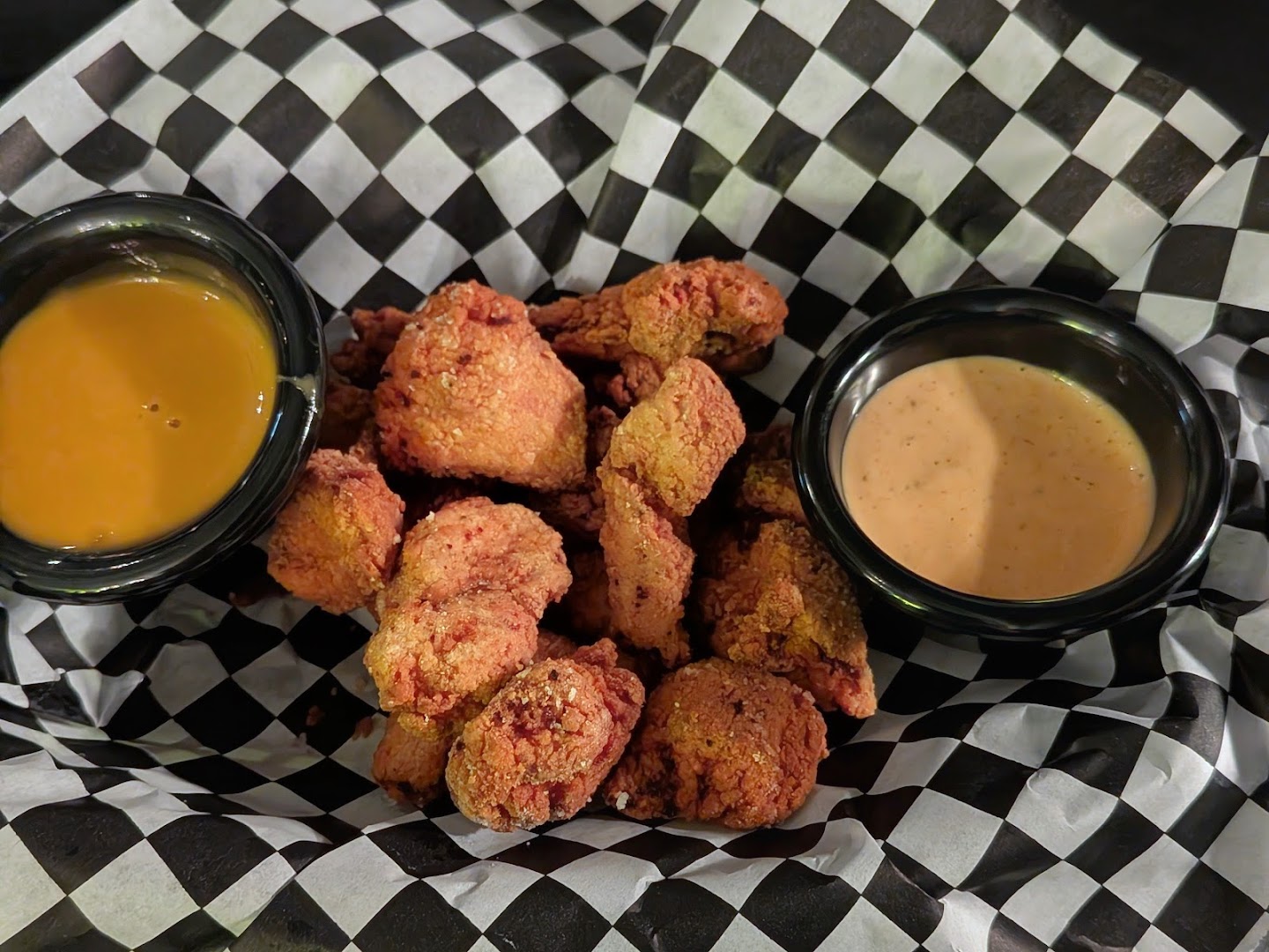 Company Bar: appetizing photo of bar food