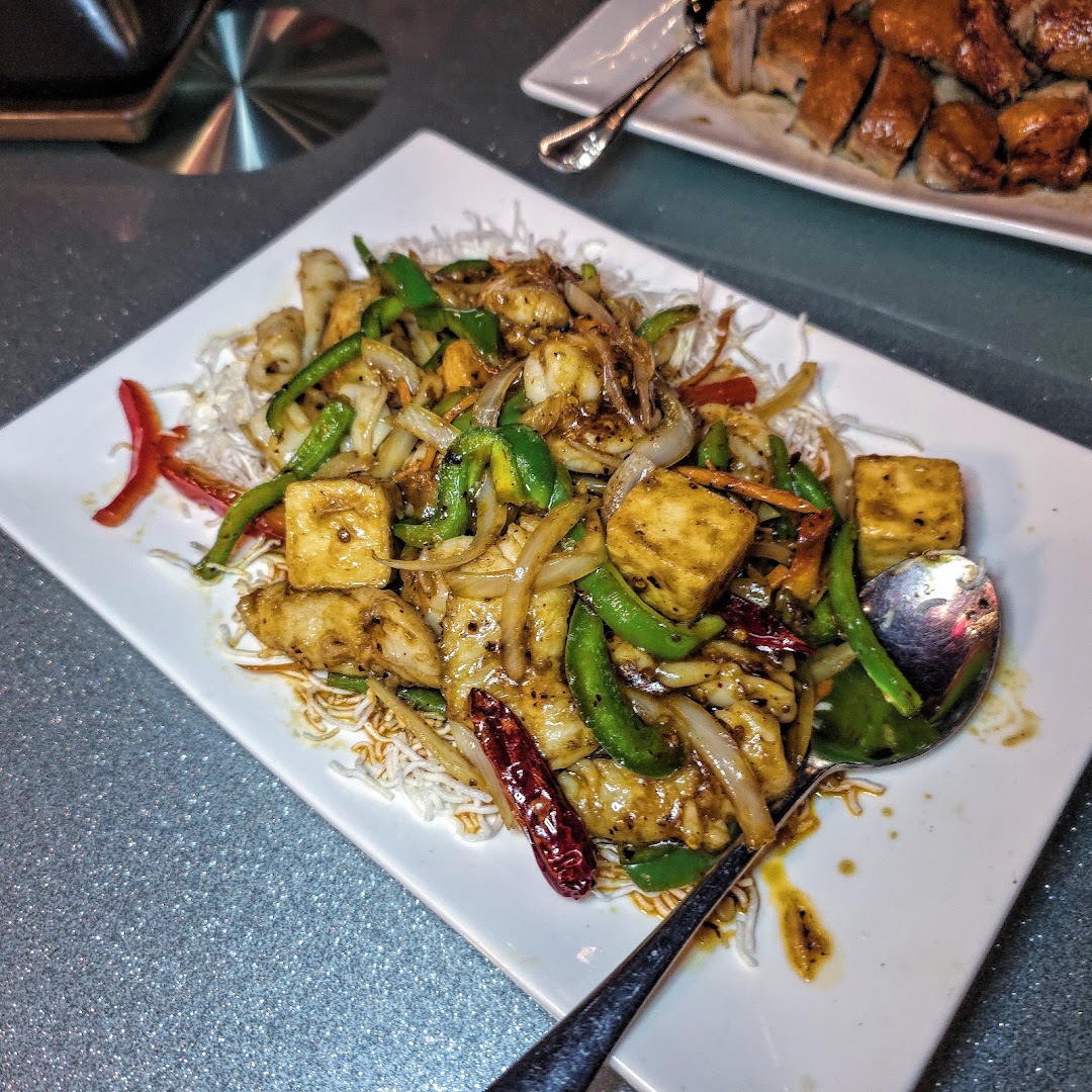 Jade Dynasty: appetizing, high-quality food photography