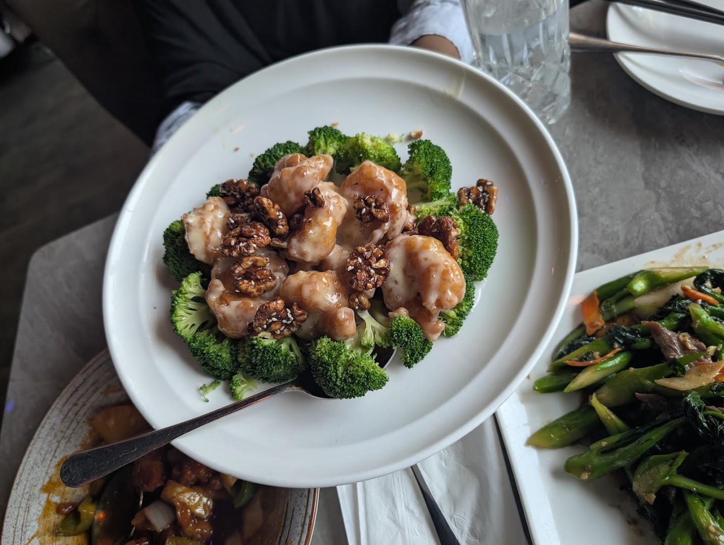 Jade Dynasty: appetizing, clear photo of food