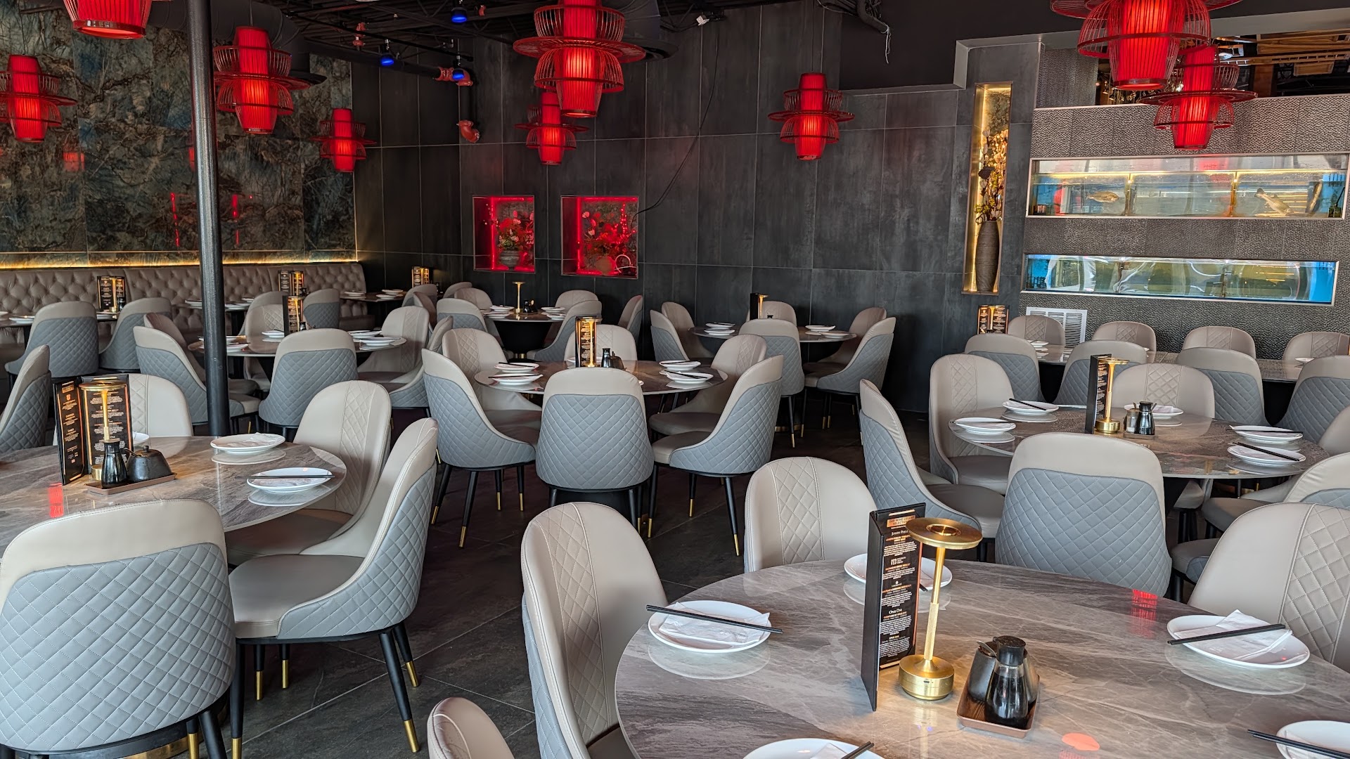 Jade Dynasty: clear, professional interior dining shot
