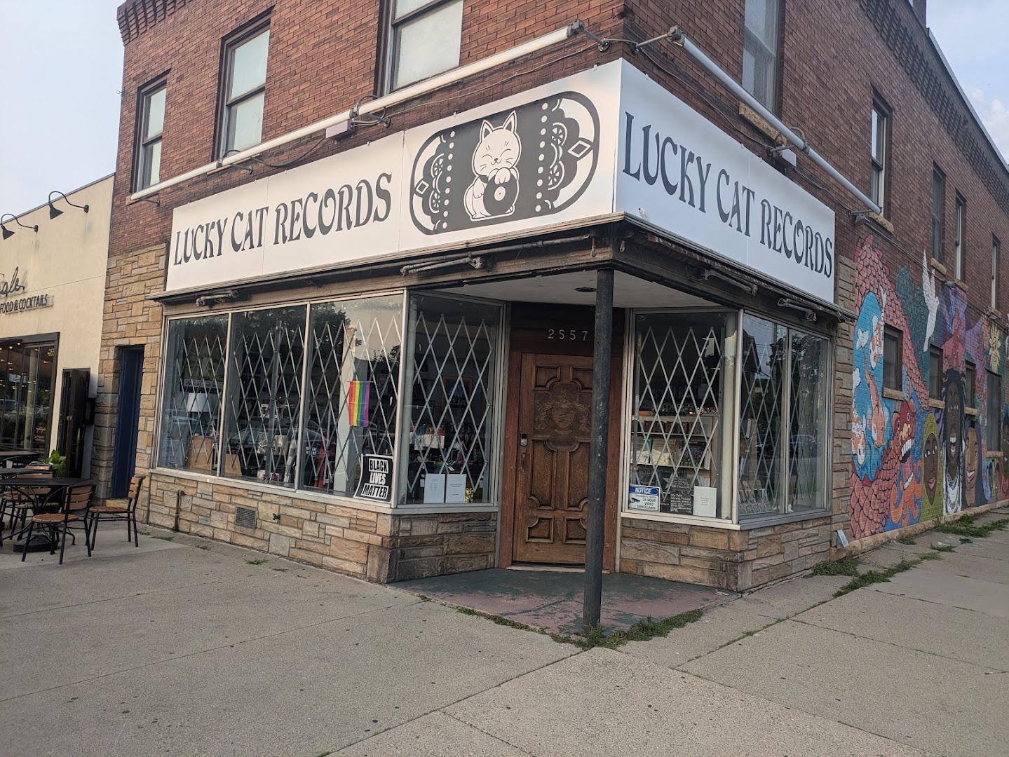 Lucky Cat Records: clear storefront photo of shop