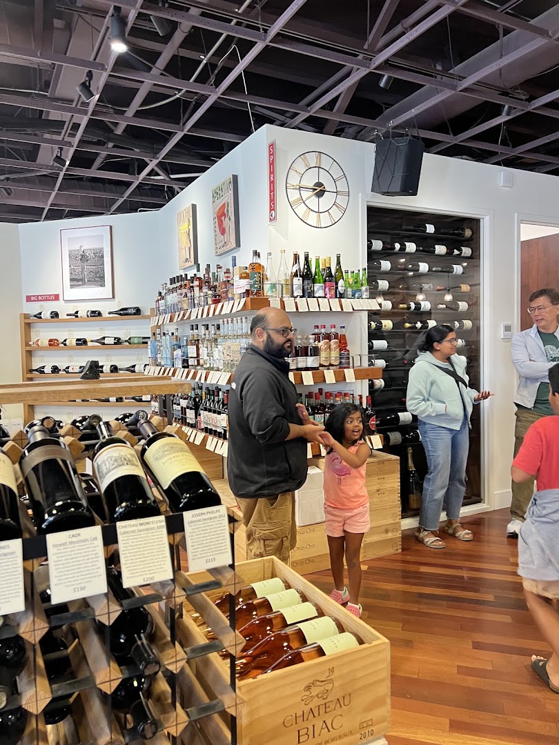 Backroom Wines: clear interior shot showing atmosphere
