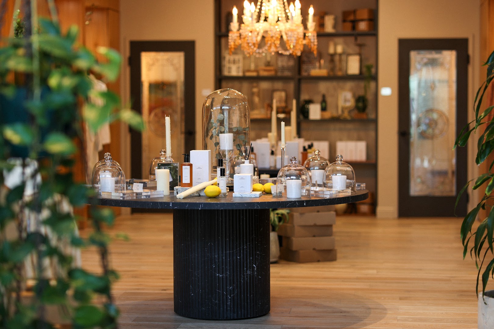 Napa Fragrance: professional display of shop products