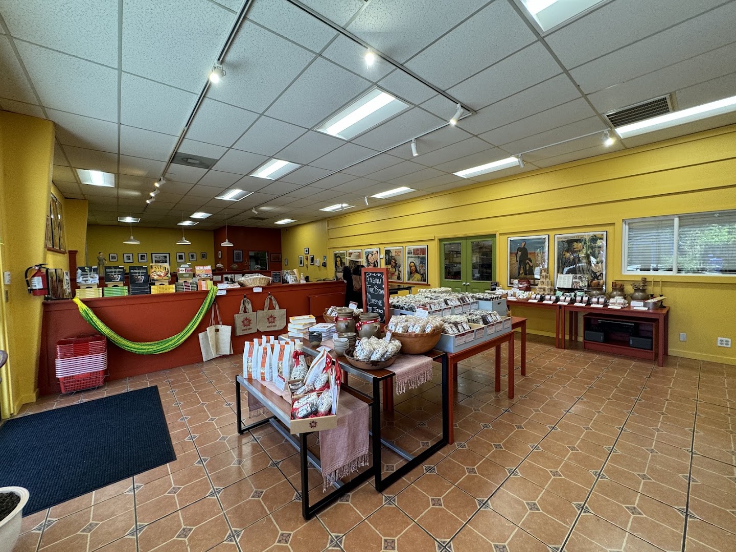 Rancho Gordo: clear shop interior and products