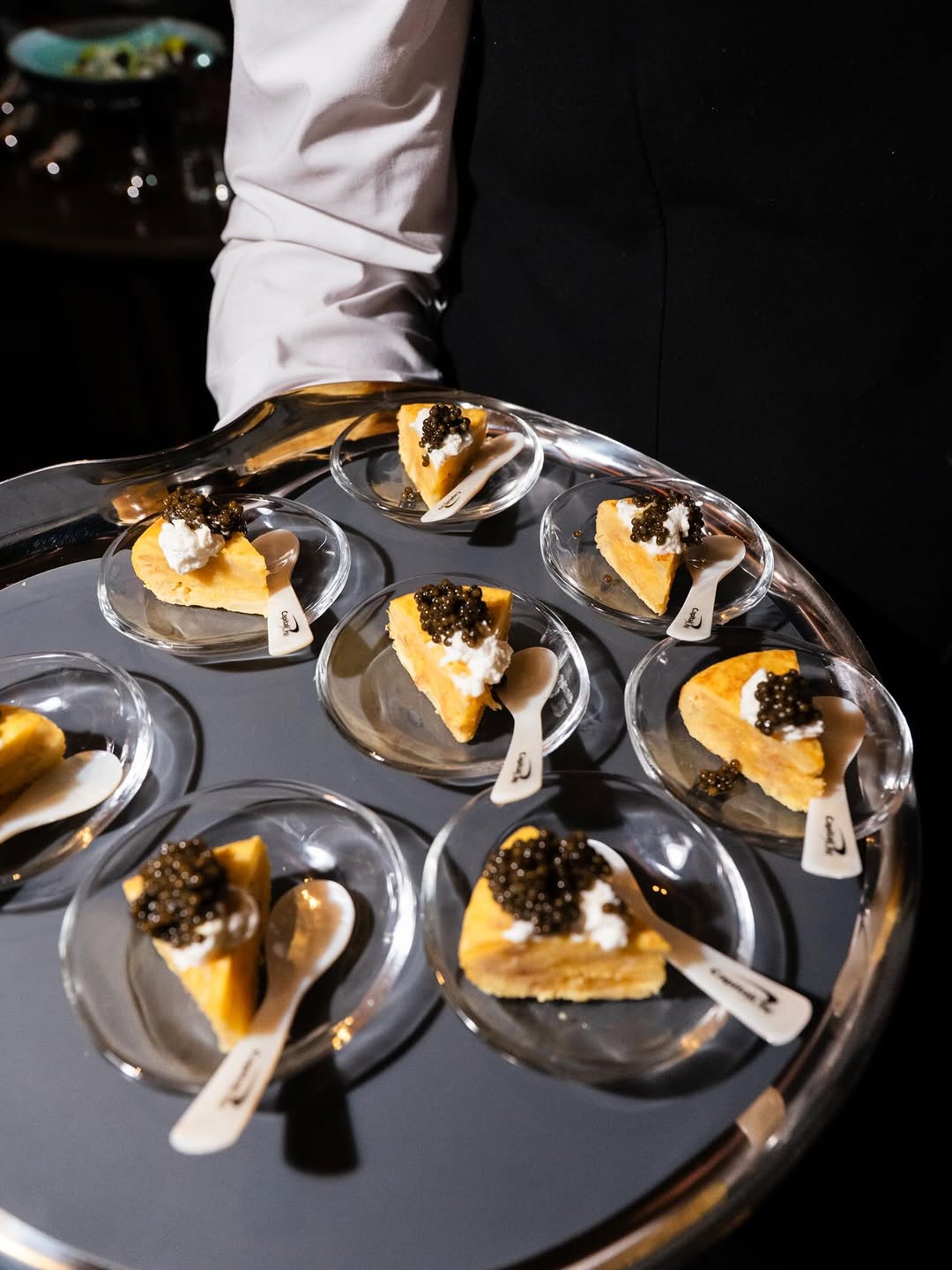 Butterfly: professional photo of served food