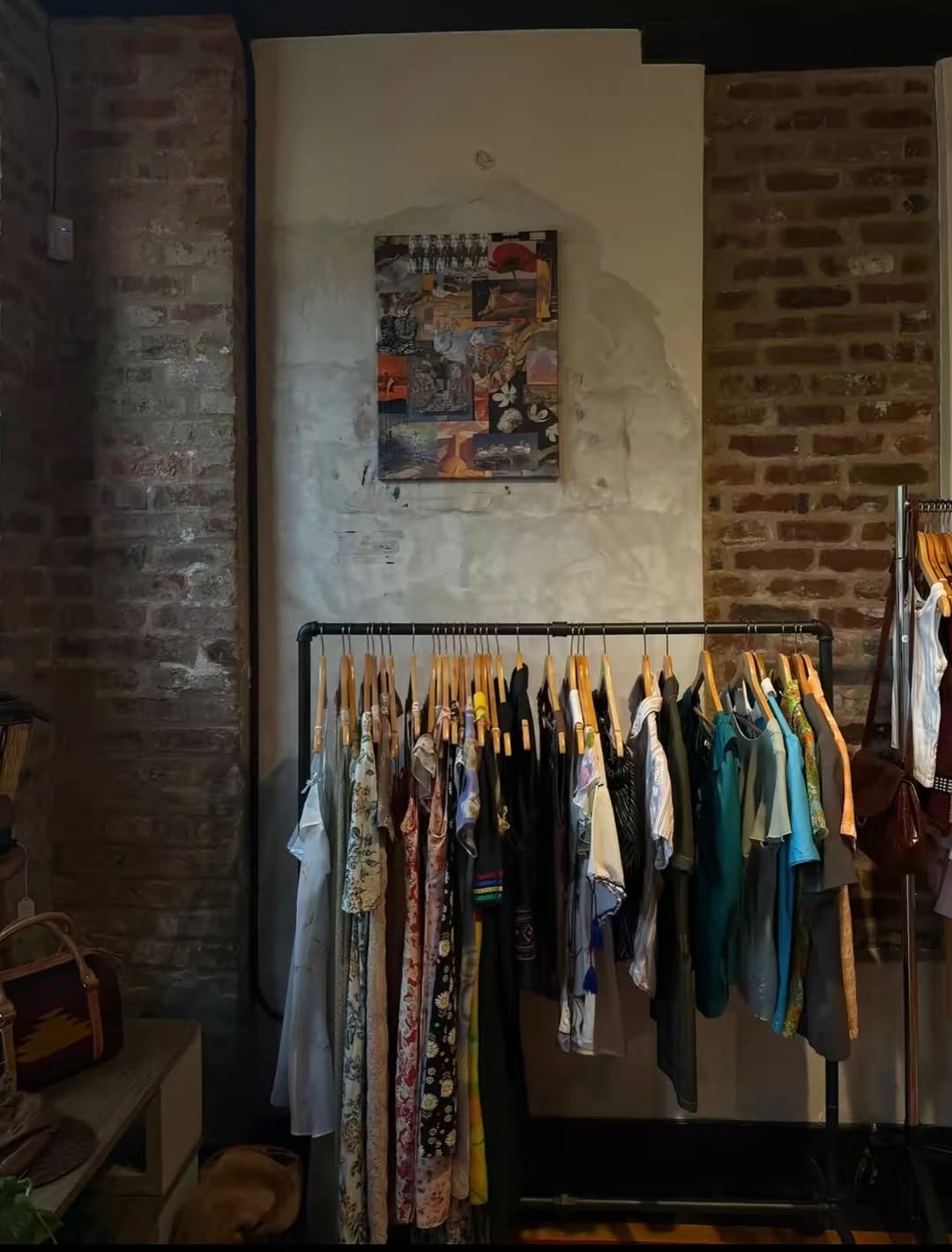 Every Direction Vintage: clear display of shop interior