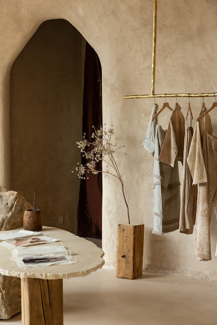 Leo Vas: aesthetically pleasing shop interior display