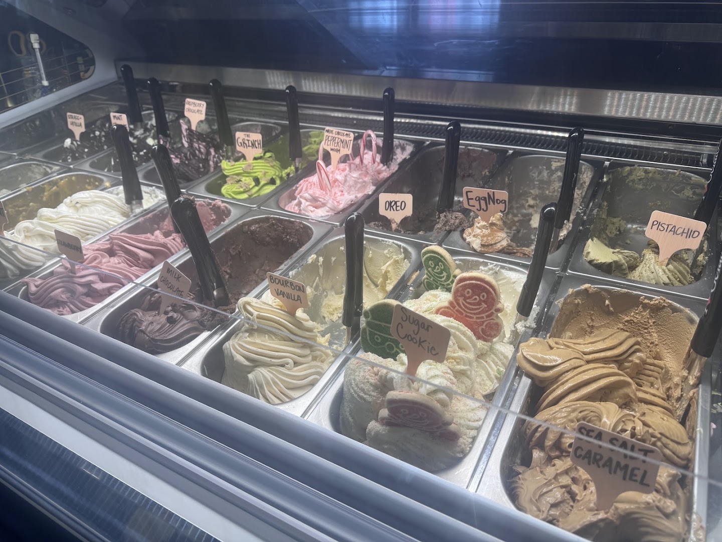 Lola's European Cafe: appetizing display of venue products