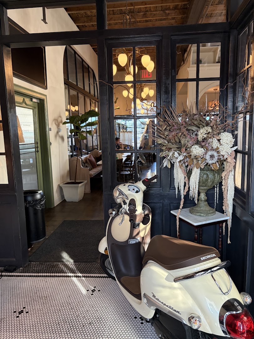Lola's European Cafe: attractive, high-quality interior atmosphere shot