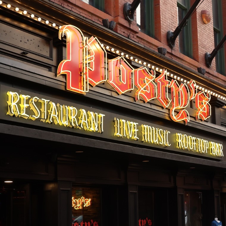 Posty's: clear exterior signage of venue
