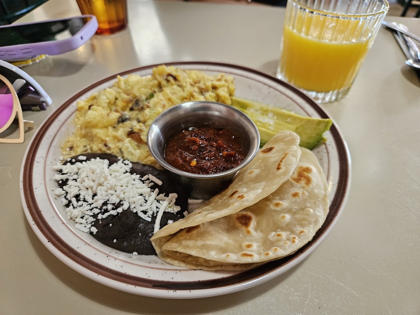 Casimiro: appetizing, clear photo of breakfast