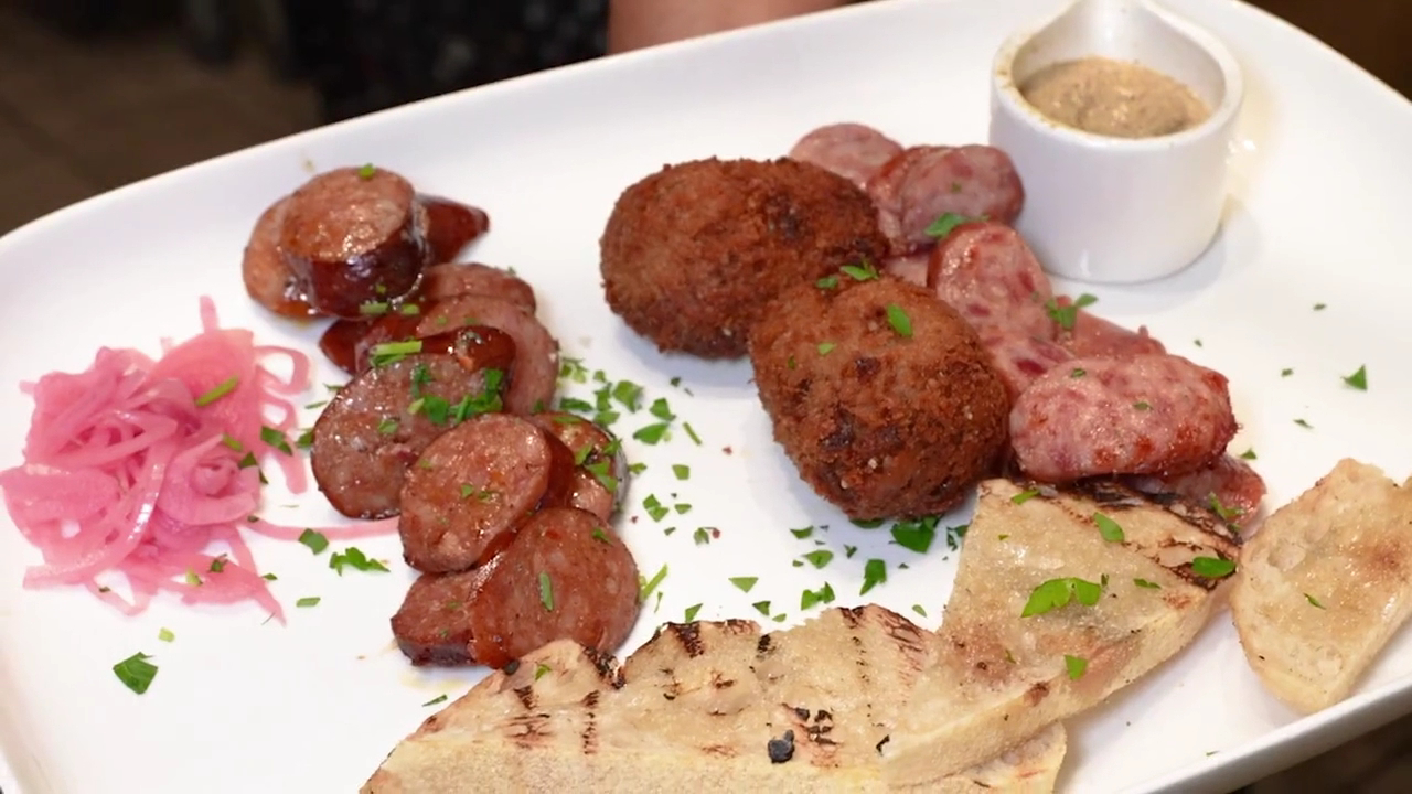Lyons Corner: appetizing, high-quality food photography