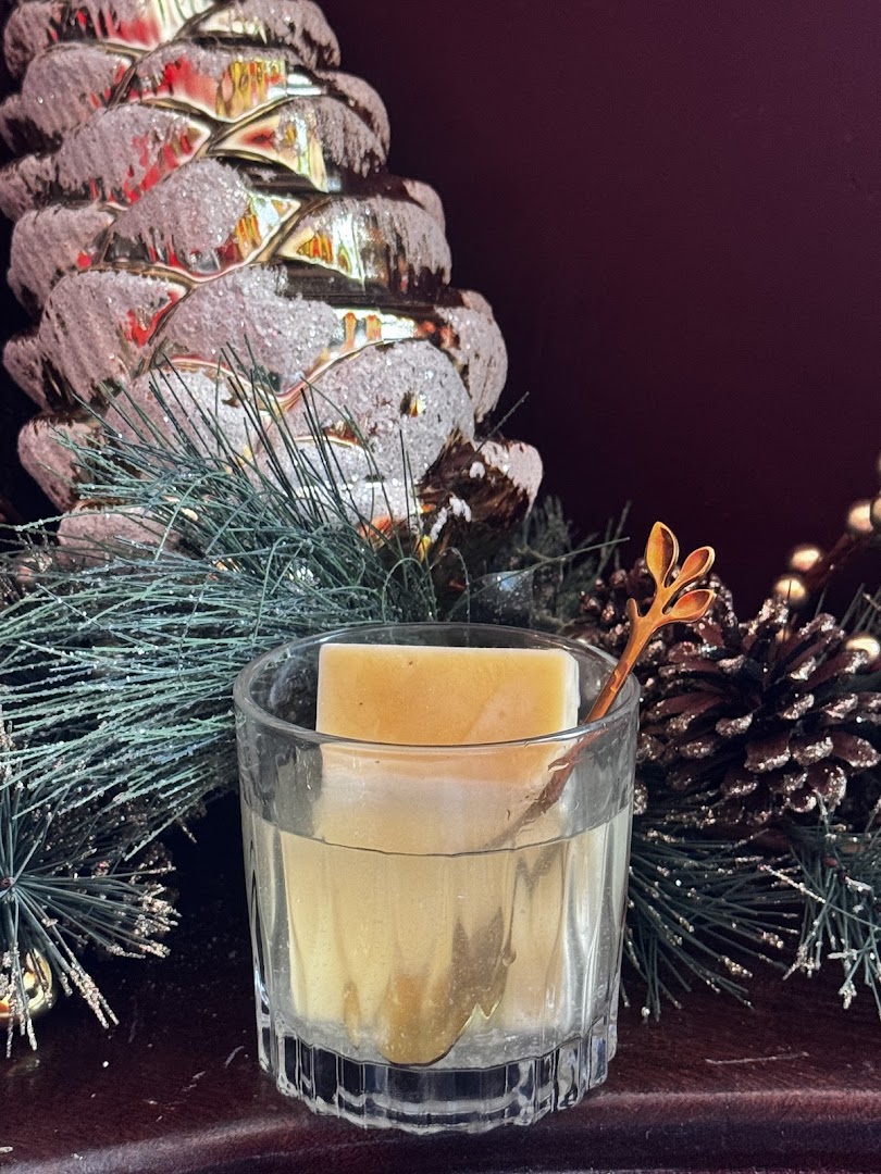 Soon Enough: high quality drink photography