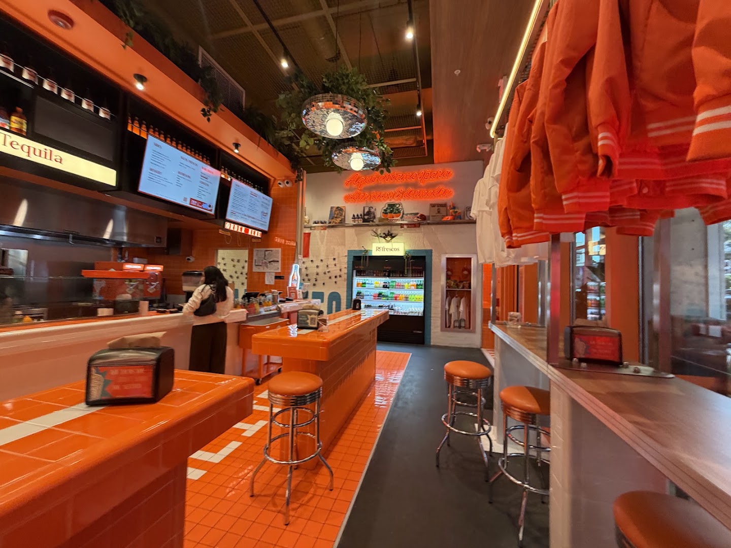 Taquerias Carnalito: clear, inviting restaurant interior shot