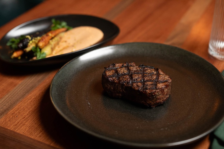 The Husky: high quality food photography