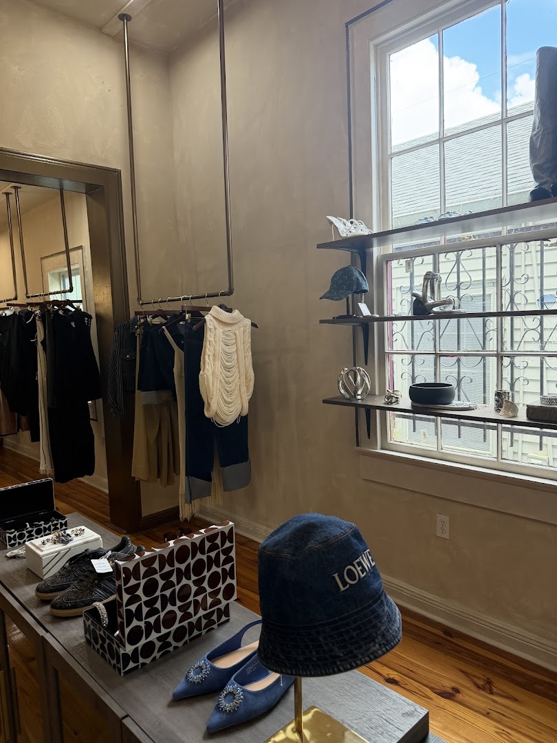 Upper Atmosphere: clear shop interior and products