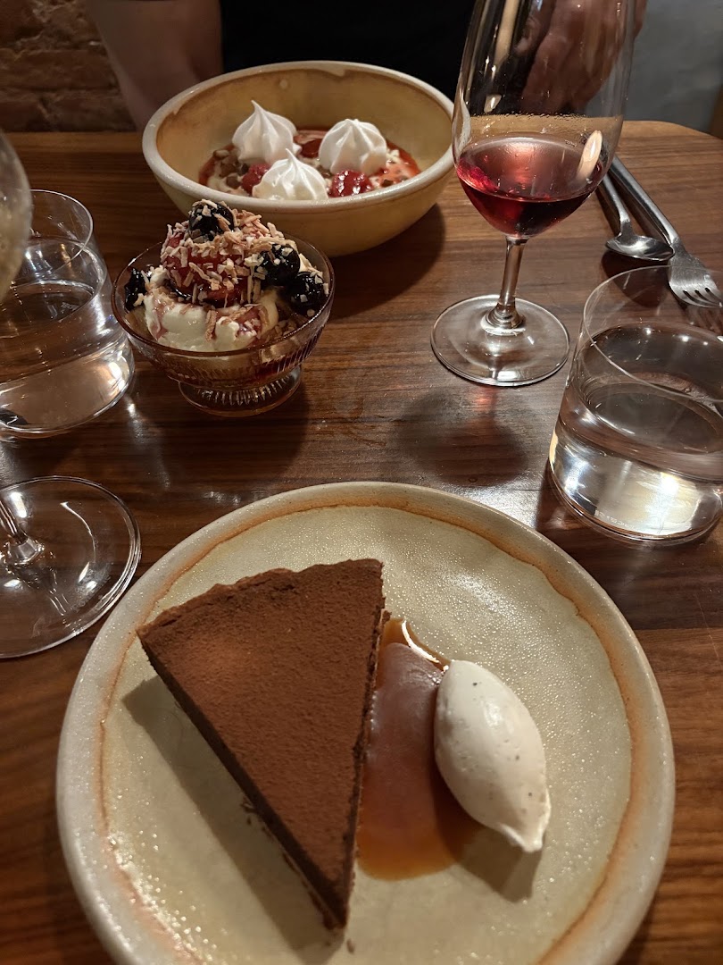 Arthur: appetizing food and drink presentation
