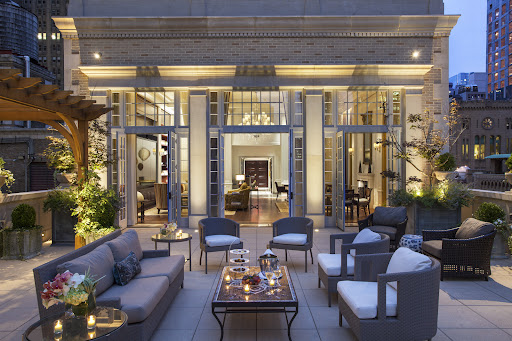 Waldorf Astoria New York: beautiful professional hotel terrace shot