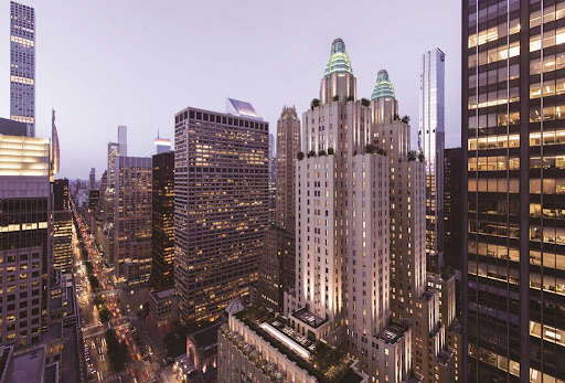 Waldorf Astoria New York: high quality exterior architectural shot