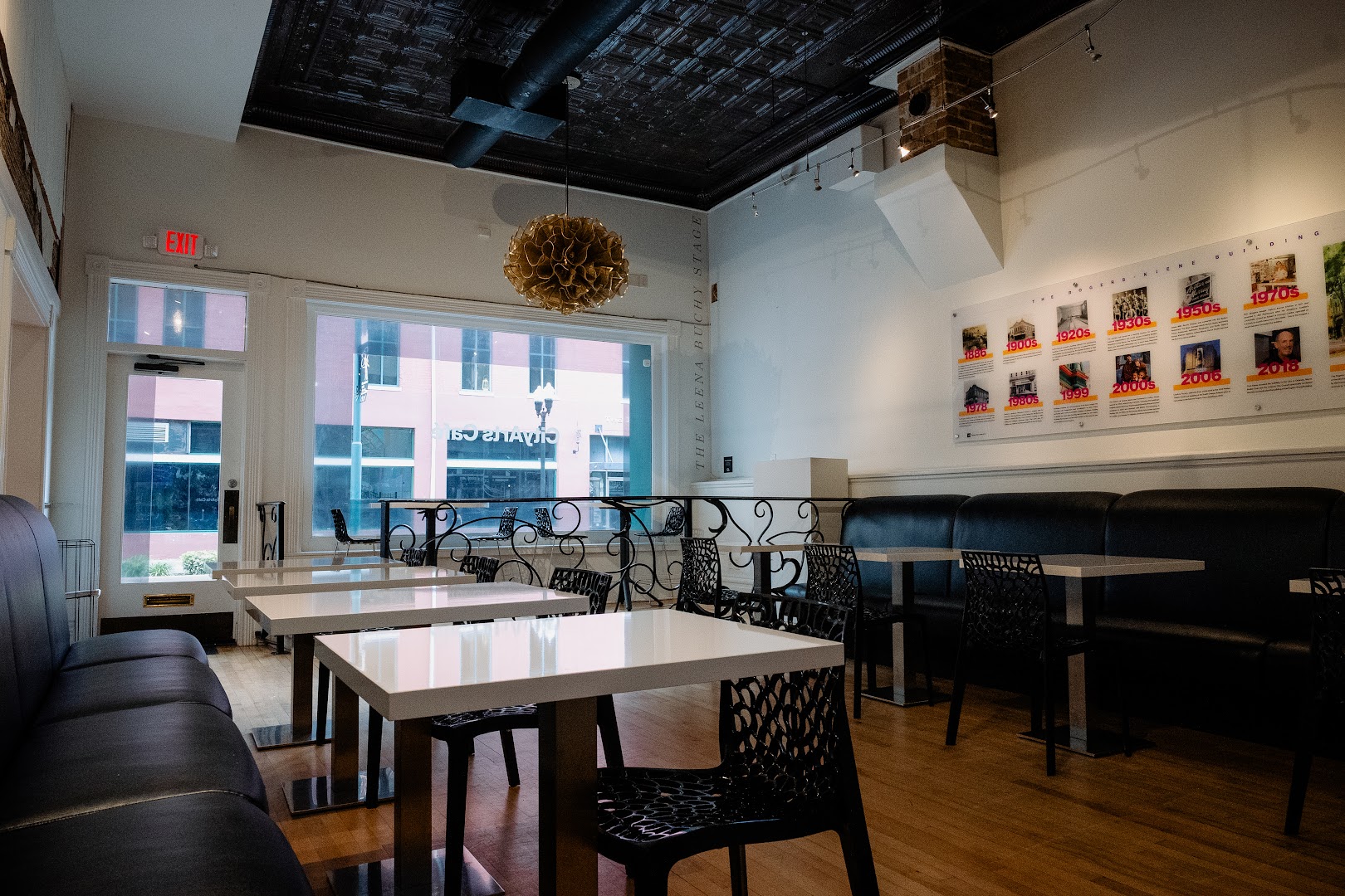 CityArts Café: clear shot of venue interior
