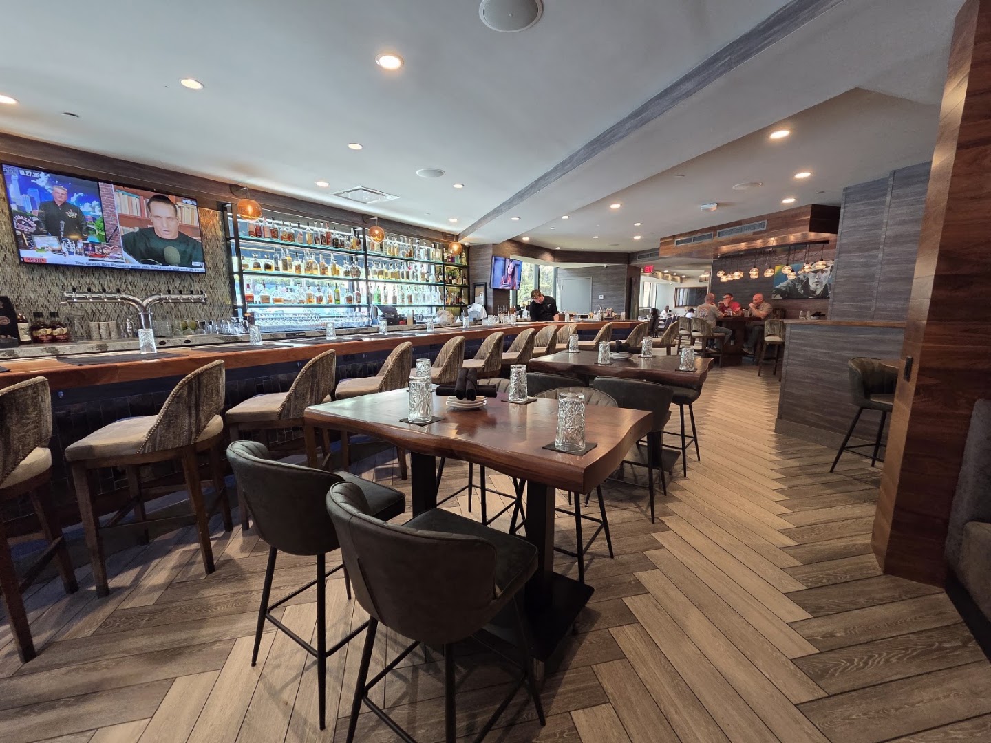 Delaney's Tavern: clear, professional interior atmosphere shot