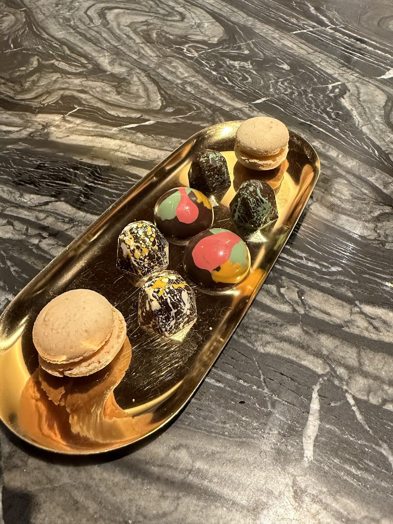 Foreigner Restaurant: appetizing photo of restaurant food