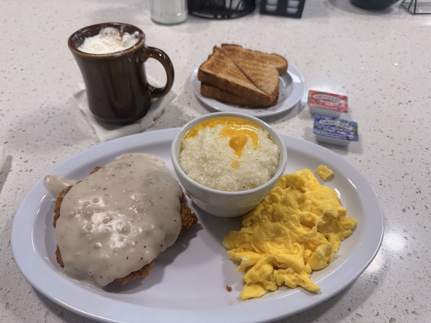 Johnny's Diner - Curry Ford: appetizing photo of breakfast meal