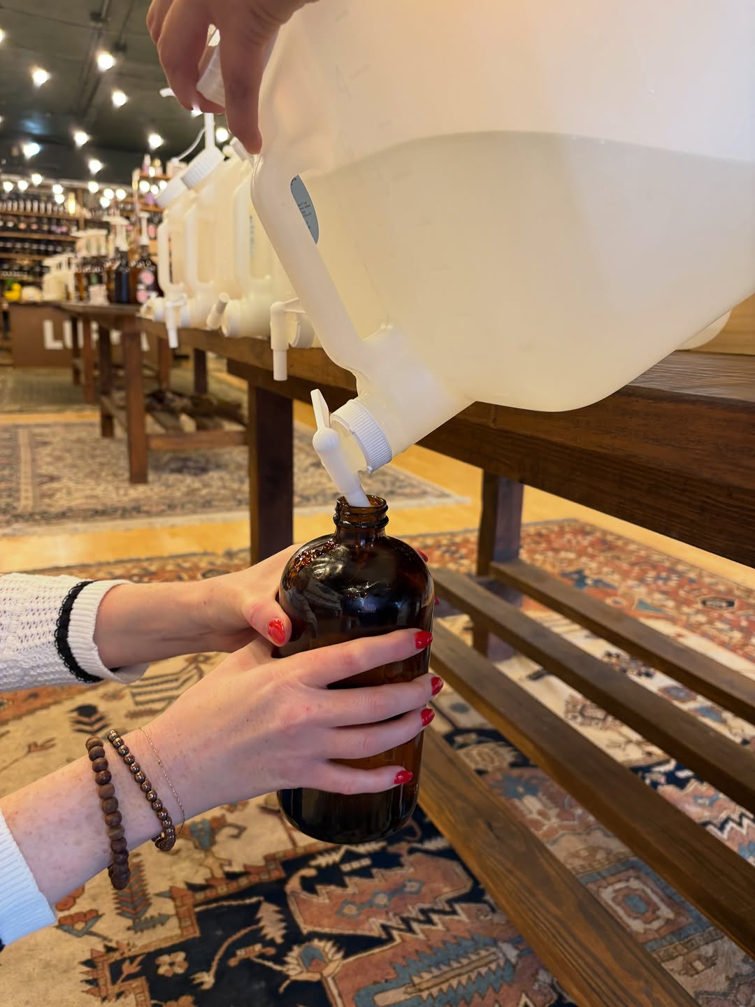 LÜFKA: product and shop experience