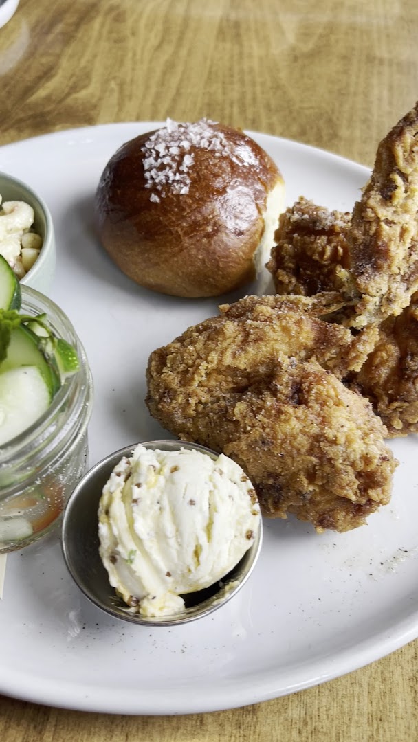 The Monroe: appetizing, high-quality food photography